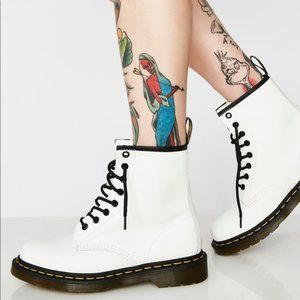 Doc Martens 1460 Smooth Leather Lace Up Boots